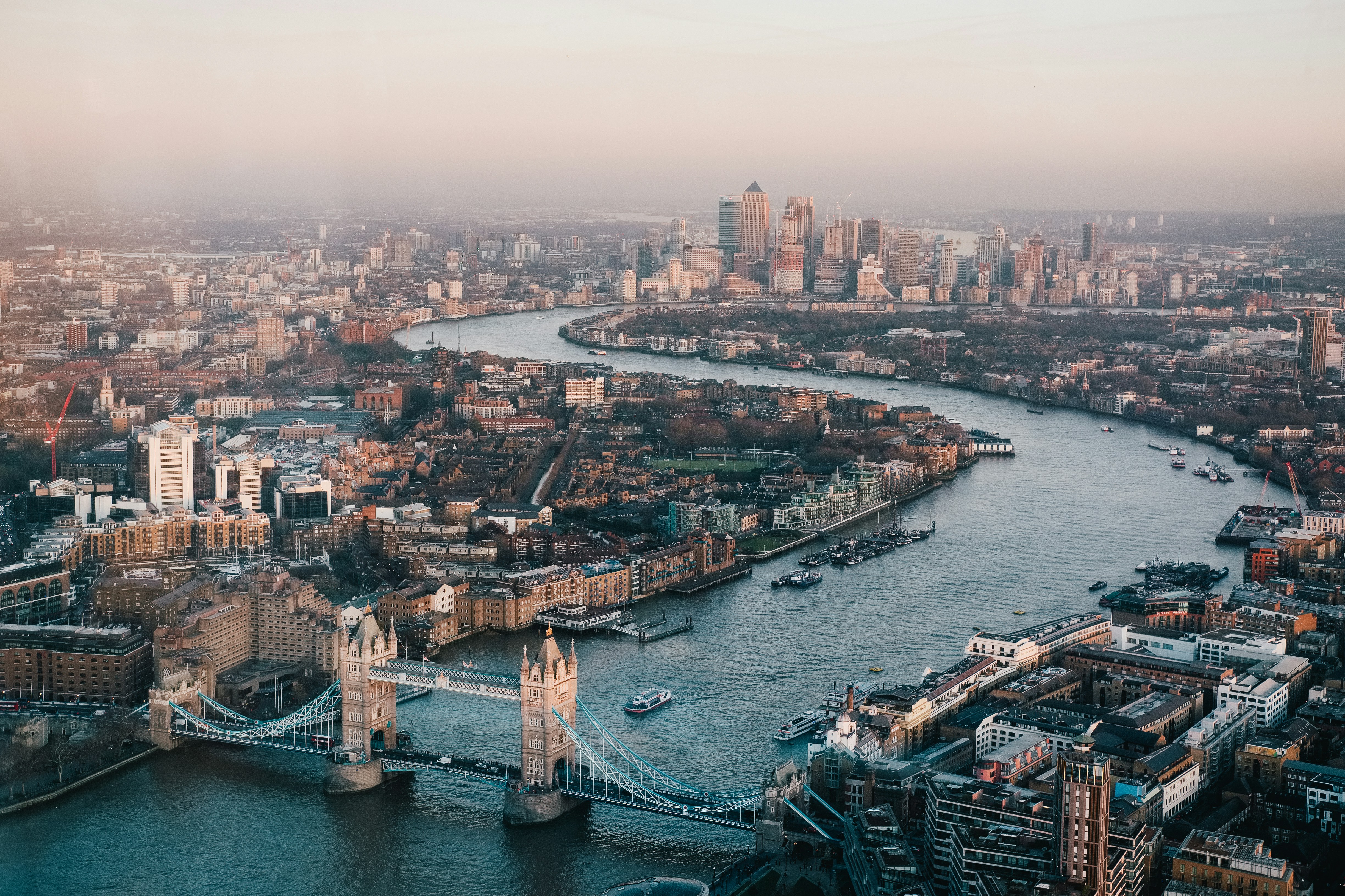 London skyline with the Thames, the London Eye and the Houses of Parliament
